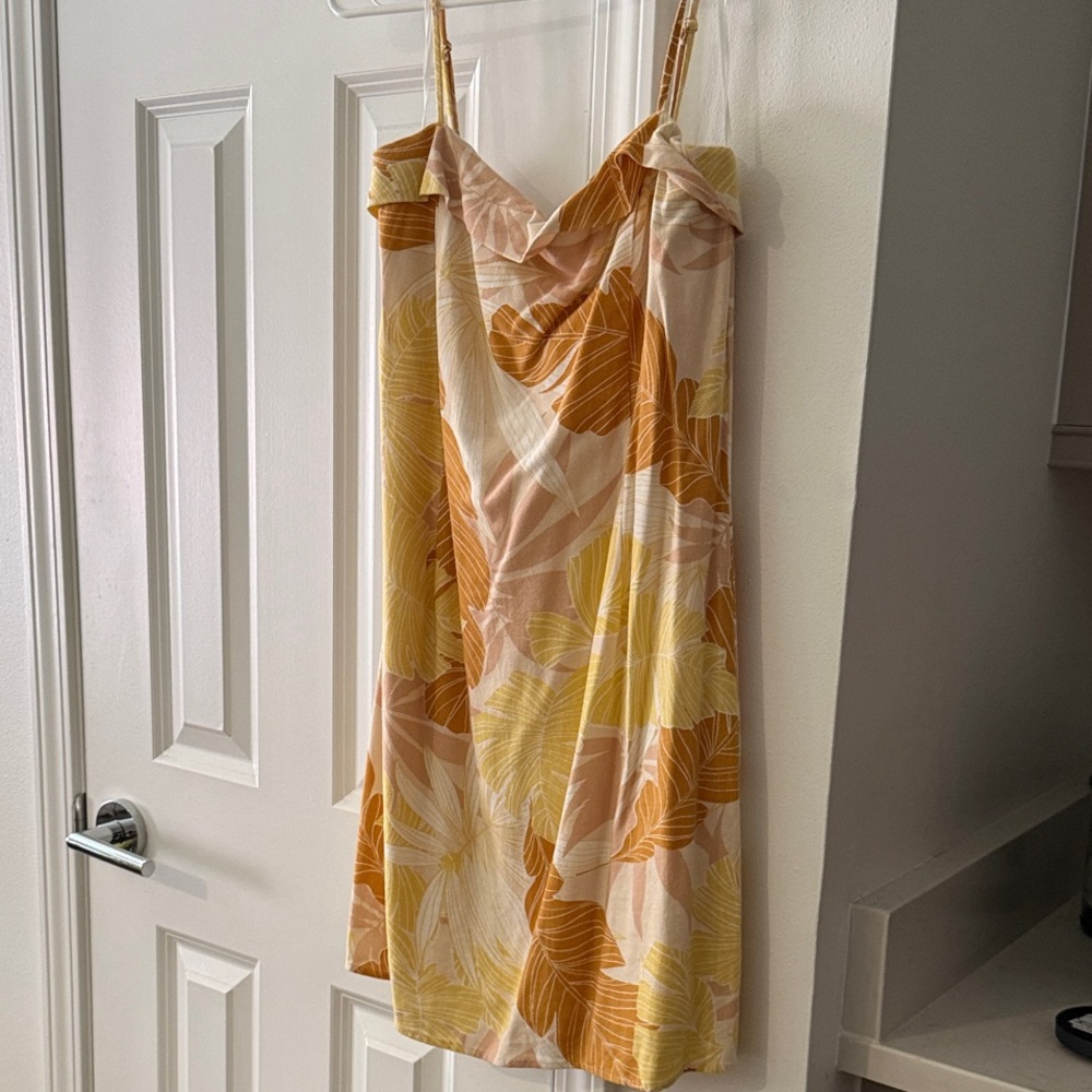 Hausen Tropical Leaf Print Isabel Dress